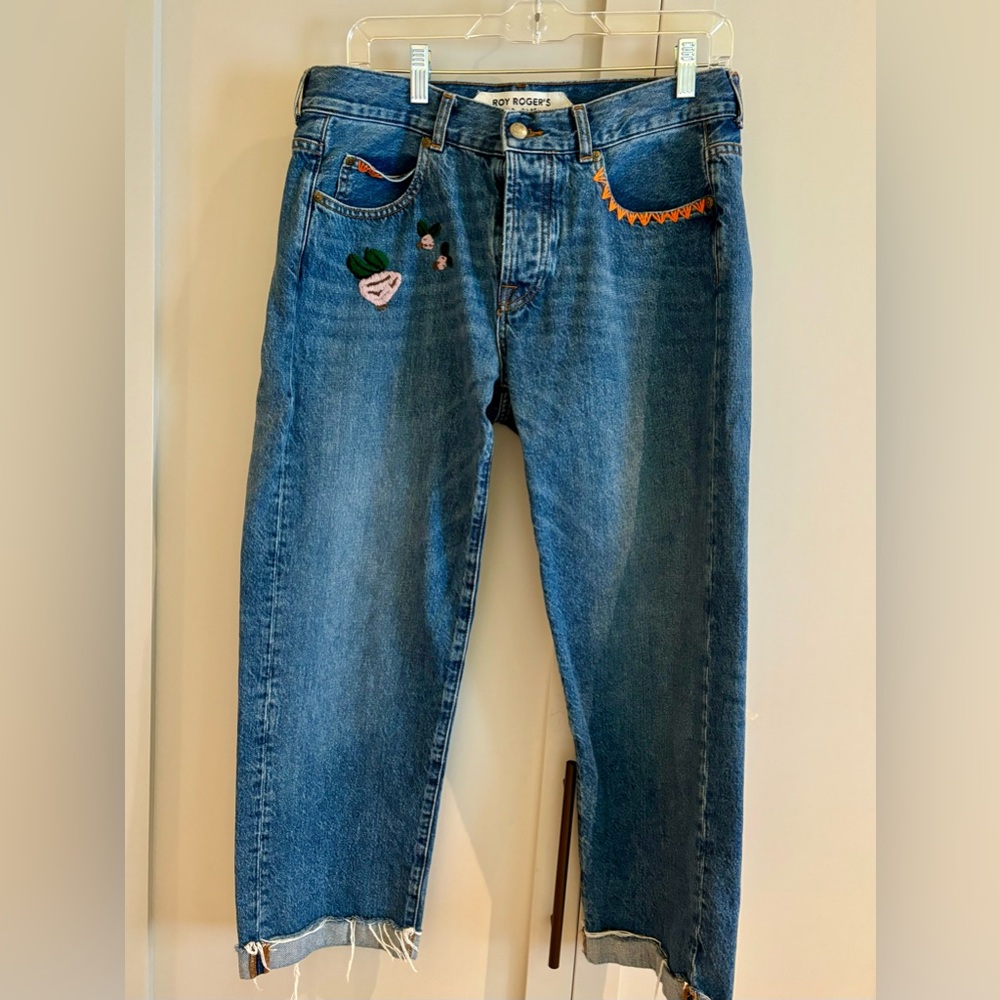 The CUTEST Roy Roger's Old Glory Embroidered jeans Size 28